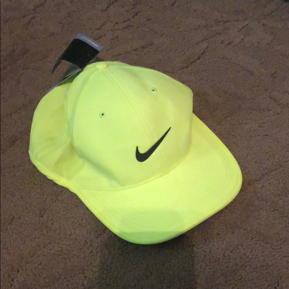 Nike dri fit lime green hat